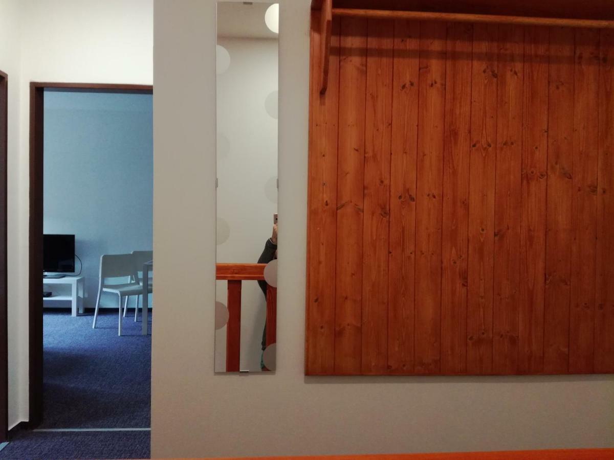 Apartman Prefa Benesov nad Ploucnici Dış mekan fotoğraf